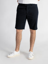 Lade das Bild in den Galerie-Viewer, Shorts